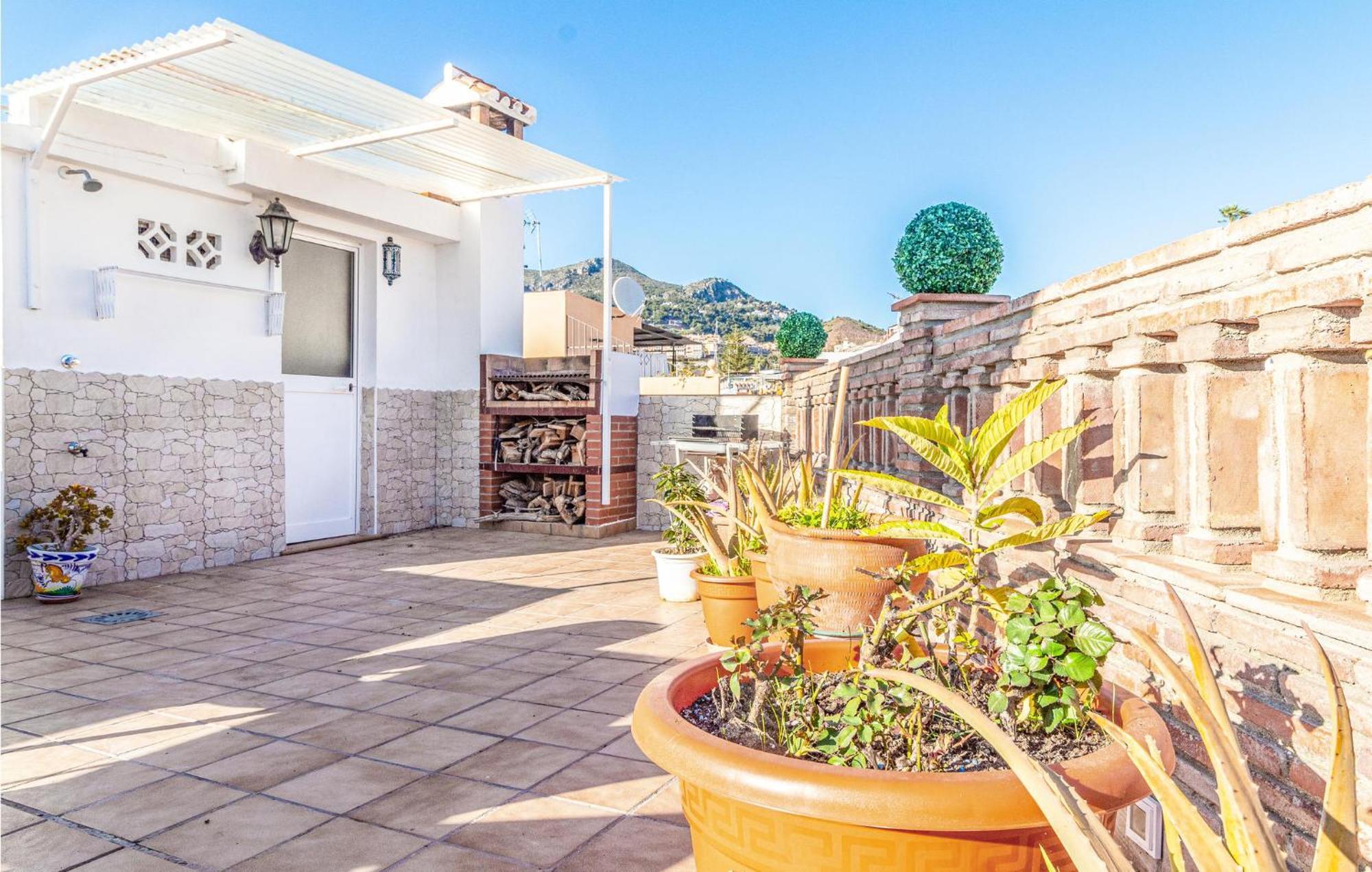 Stunning Home In Mlaga With 2 Bedrooms And Wifi Málaga Kültér fotó