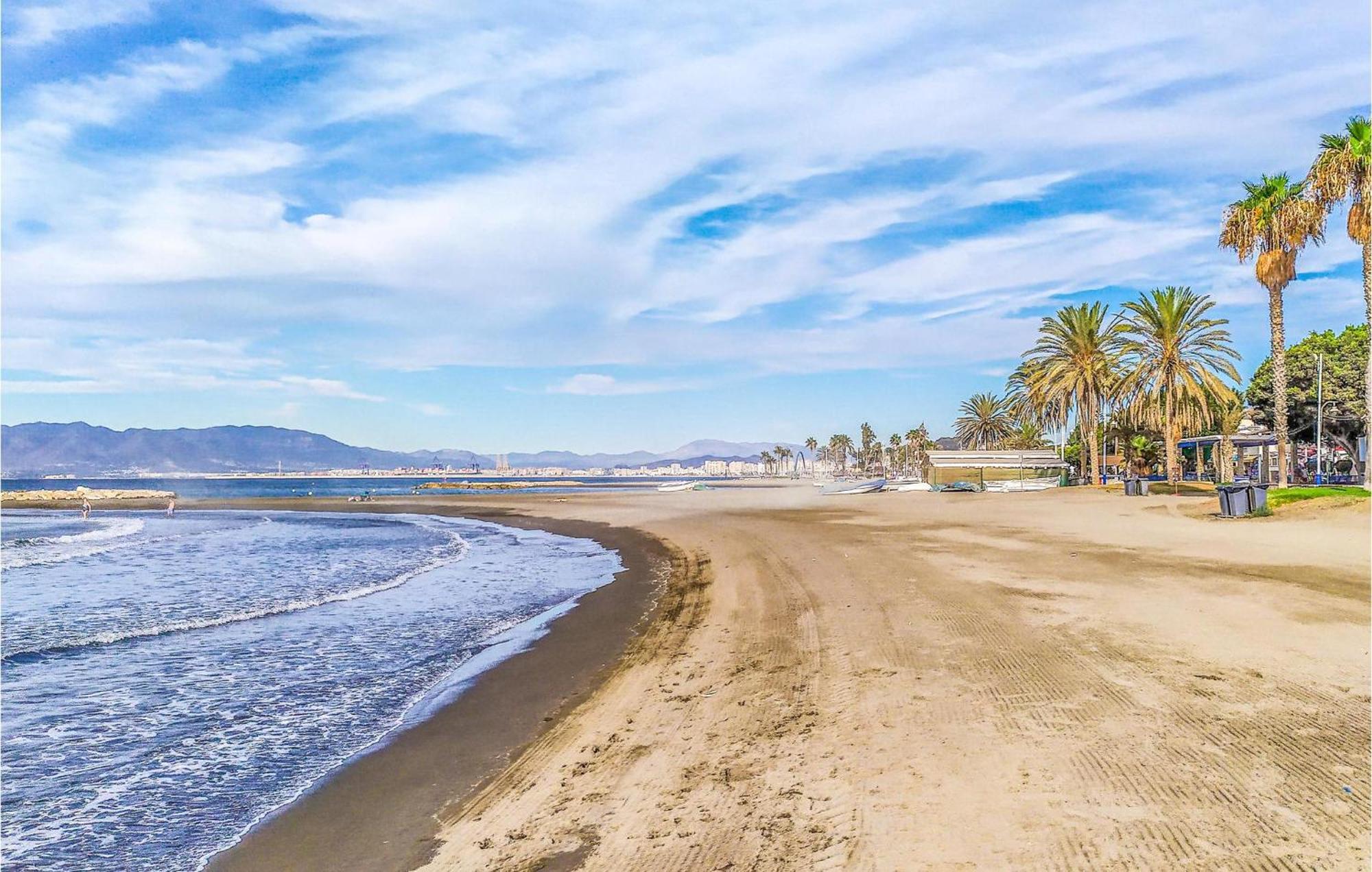 Stunning Home In Mlaga With 2 Bedrooms And Wifi Málaga Kültér fotó